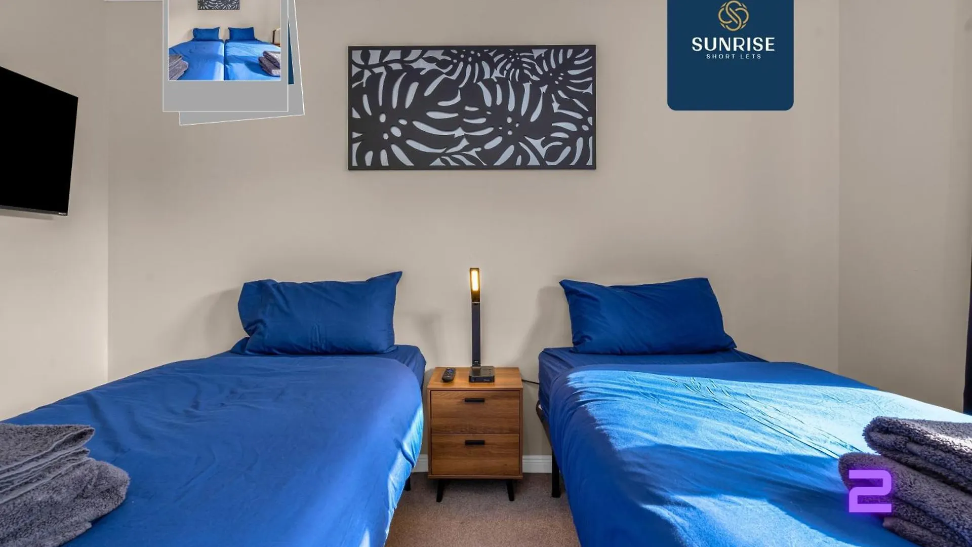 Muirton House 2 - Sleeps 8 Has 4 Twin Bedrooms With 4 Car Driveway, 2 Bathrooms, Smart Tv, Fully Equipped Kitchen, Large Dining And Living Space, Rear Garden, Free Wifi, Long Stays, Invoice And Reduced Price Only Via Sunrise Short Lets Dundee