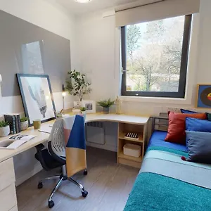 Iq Parker House Dundee
